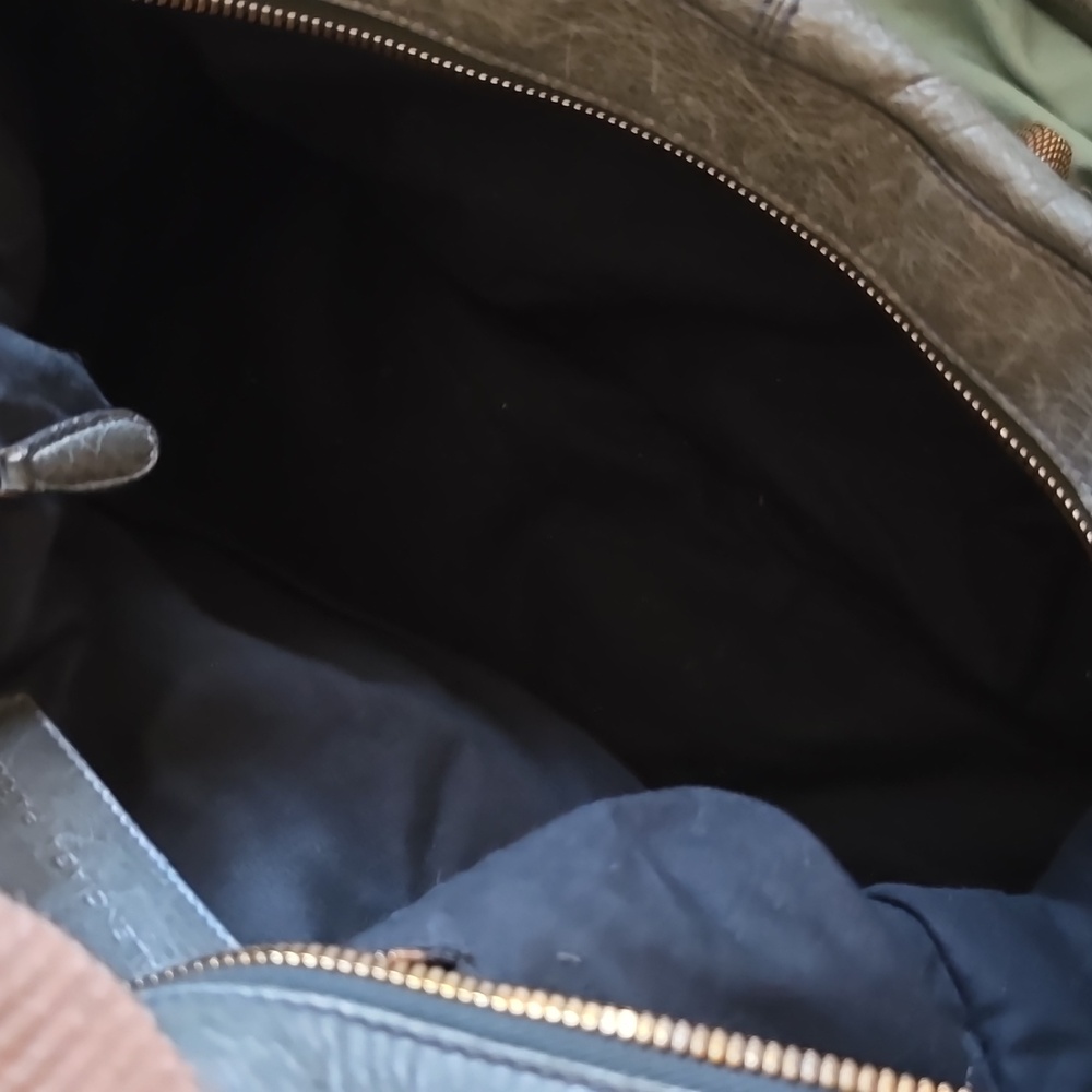 Balenciaga Motorcycle Bag - Picture 13 of 13